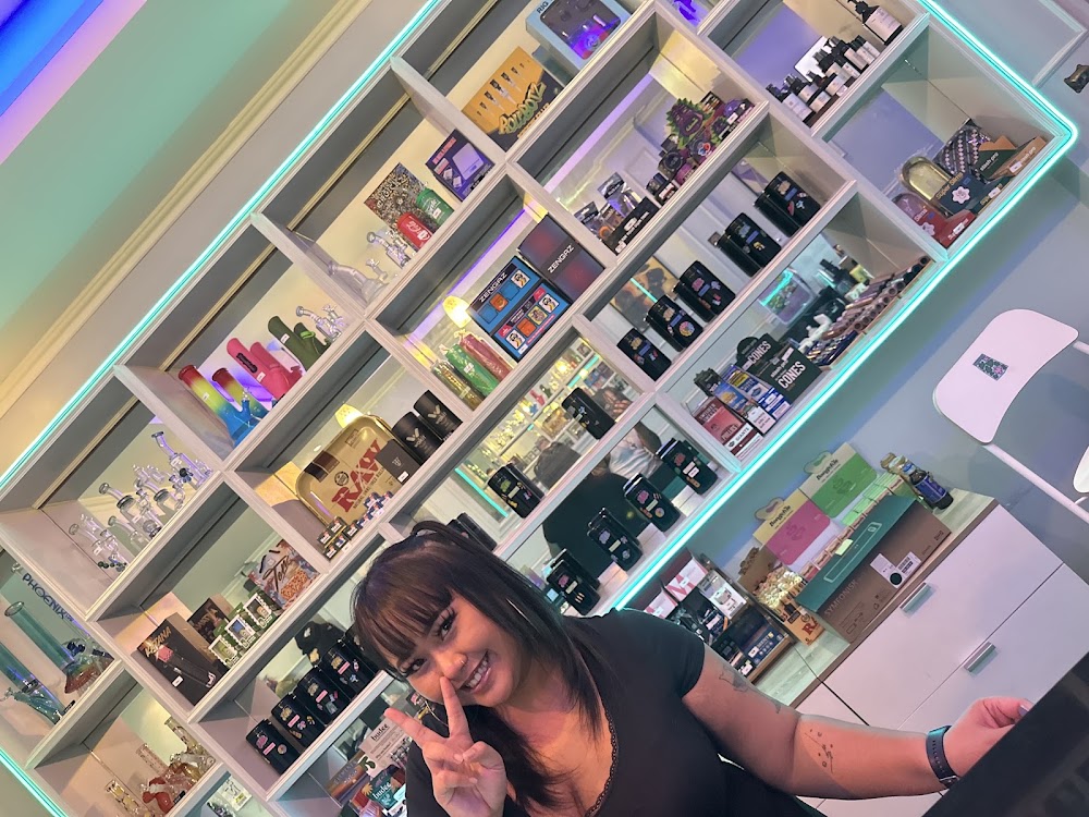 All Time High (Phuket, Bangla Road) - Cannabis Dispensary - Weed Lounge & Bar in Patong / Phuket - photo 3