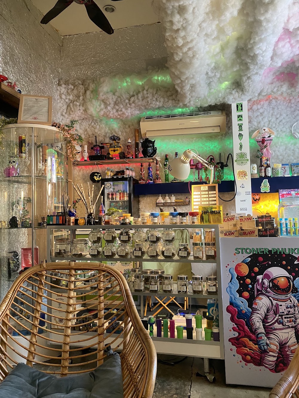 Stoner Cannabis Phuket - photo 4