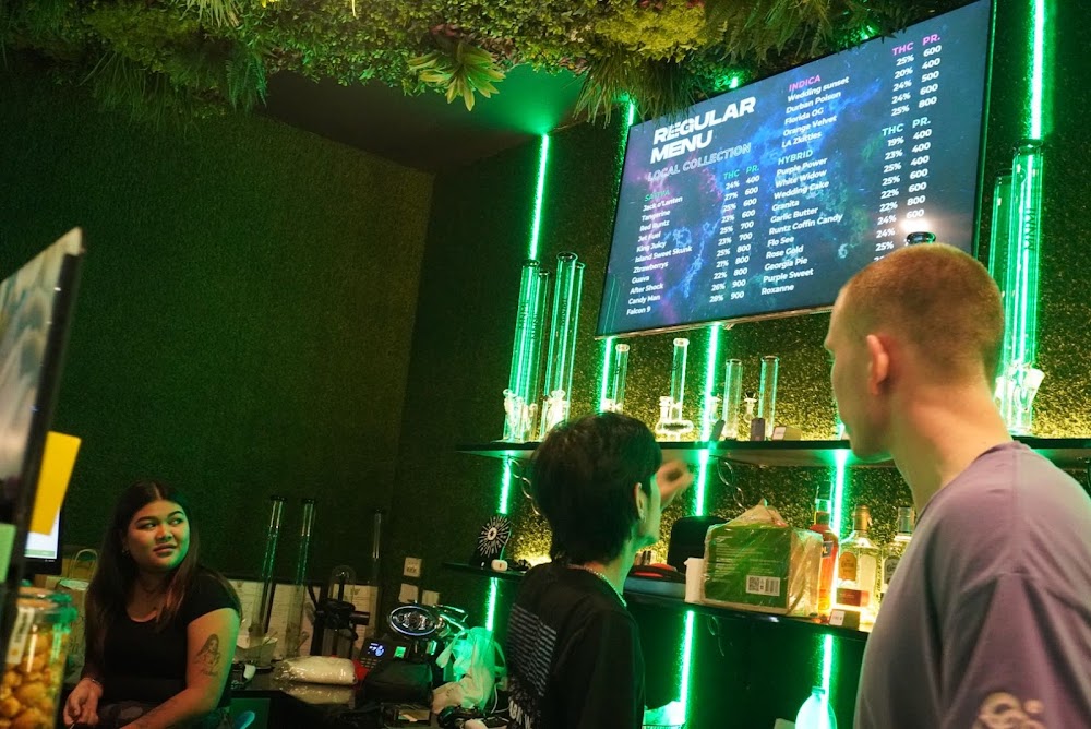 Cannabis World Phuket – Weed Store - photo 4