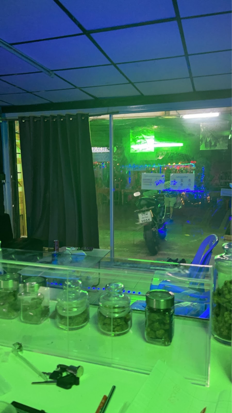 Santa WeeD Dispensary - photo 4