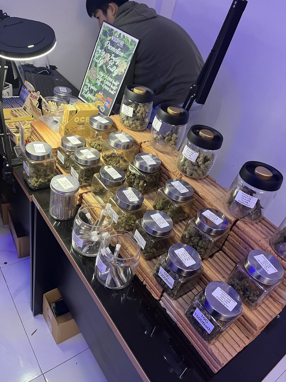 WEED ME Cannabis shop cnx - photo 3