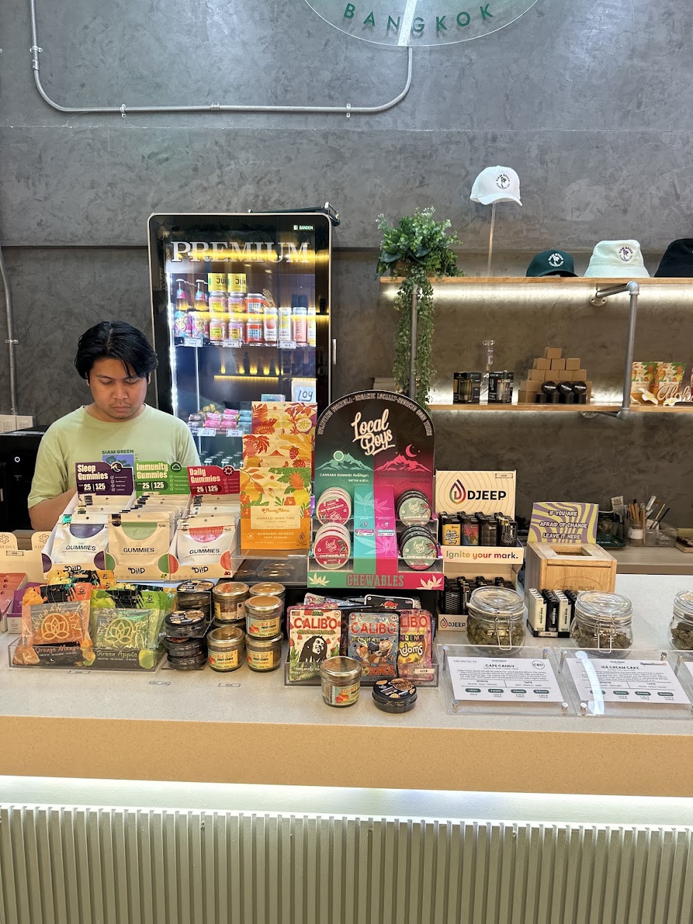 Siam Green Cannabis Co - Phrom Phong - photo 3