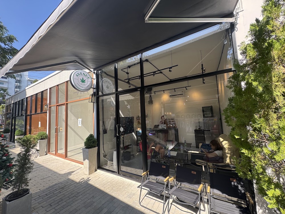 AVENUE Cannabis Store - photo 1