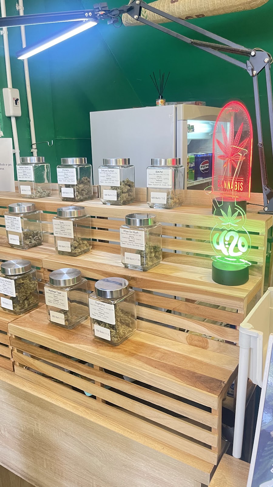 WEED KING Cannabis store Dispensary 大麻 marijuanas Edible конопля - photo 2