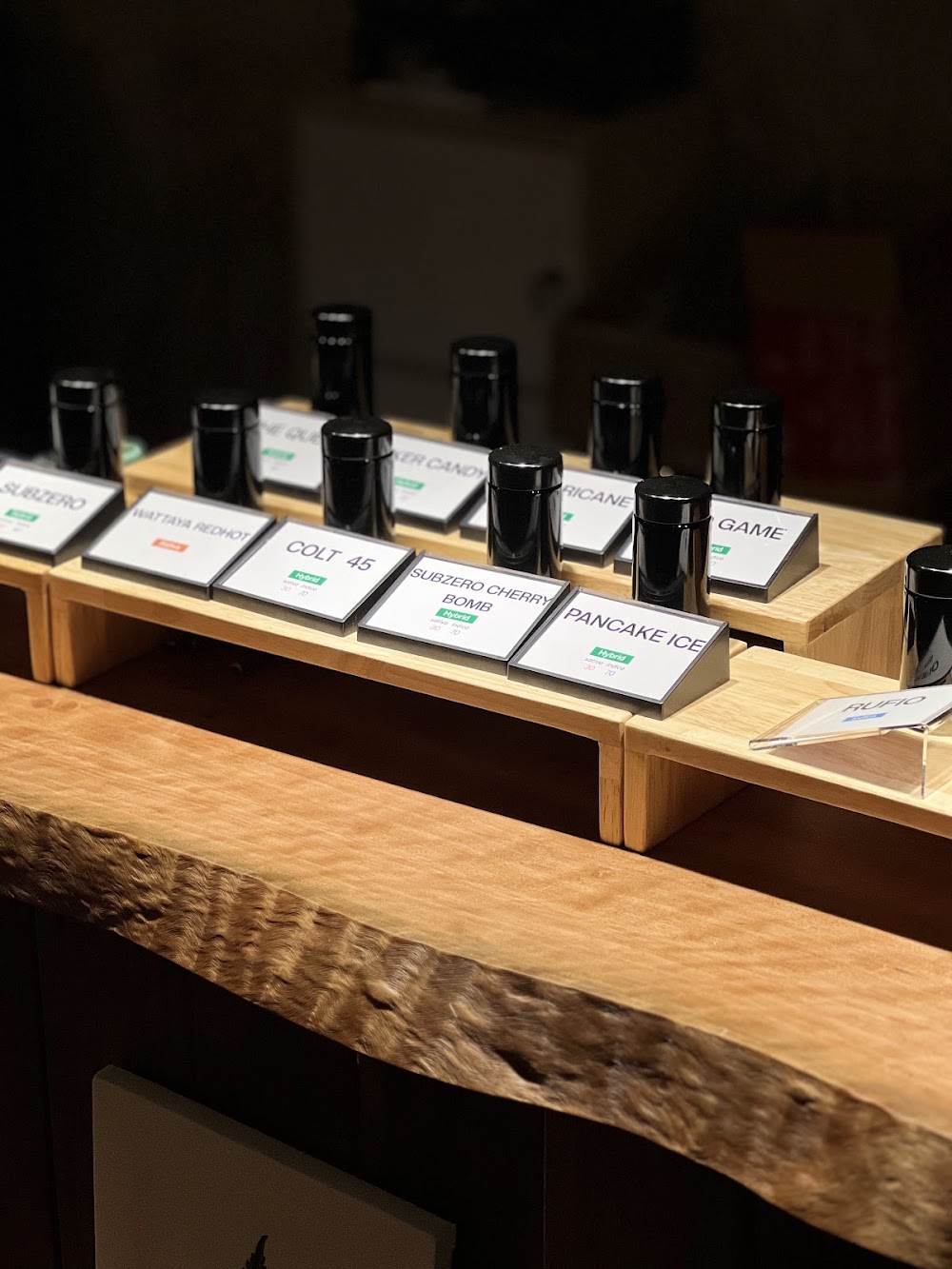 Huen High - Legal Weed & Cannabis Dispensary - photo 3