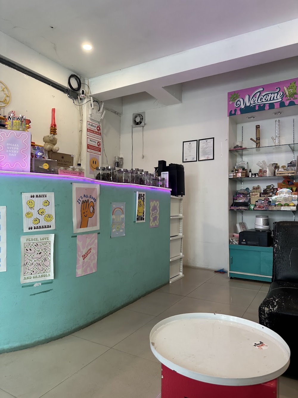 Weed Candy Weed Shop 24hrs - ร้านกัญชา24ชั่วโมง Cannabis Store Chiang Mai - photo 5