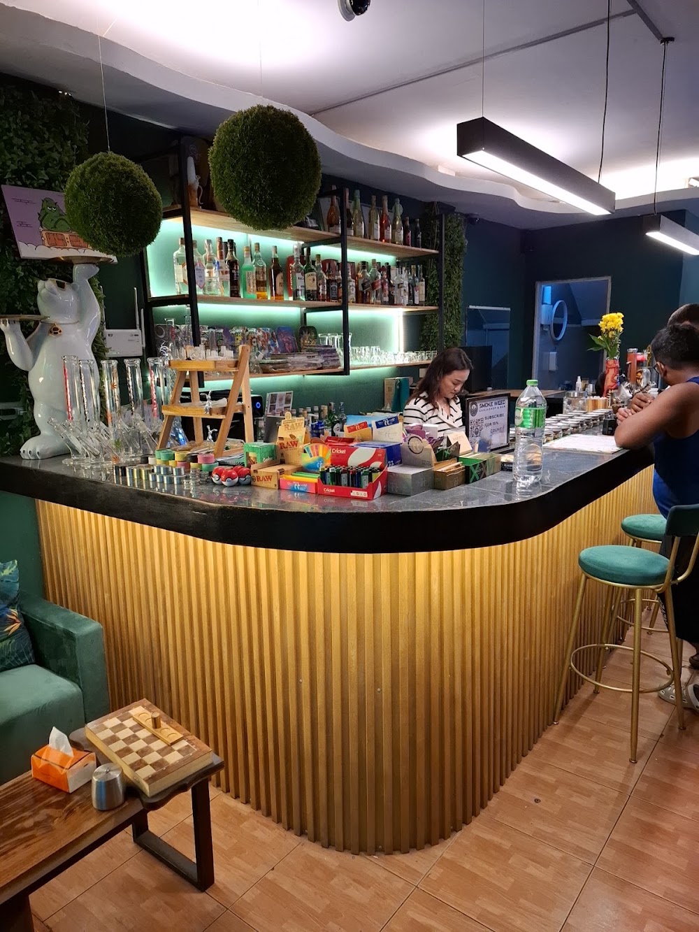 Weed Garden Lounge Bar - photo 4