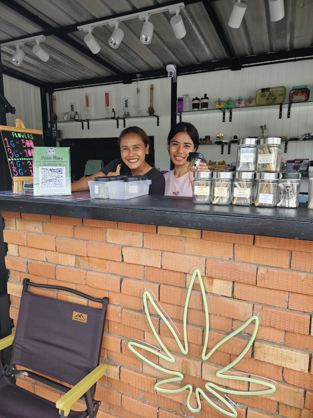 WHITE LILY cannabis dispensary & weed shop klong hang krabi - photo 4