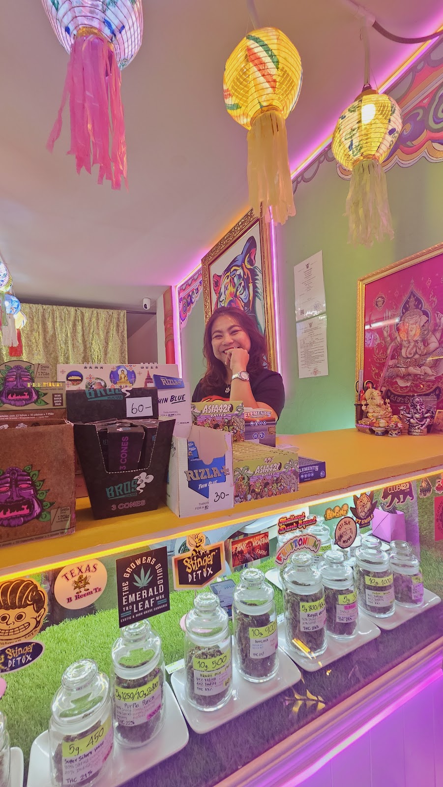 Flying Tiger Cannabis Dispensary - photo 2