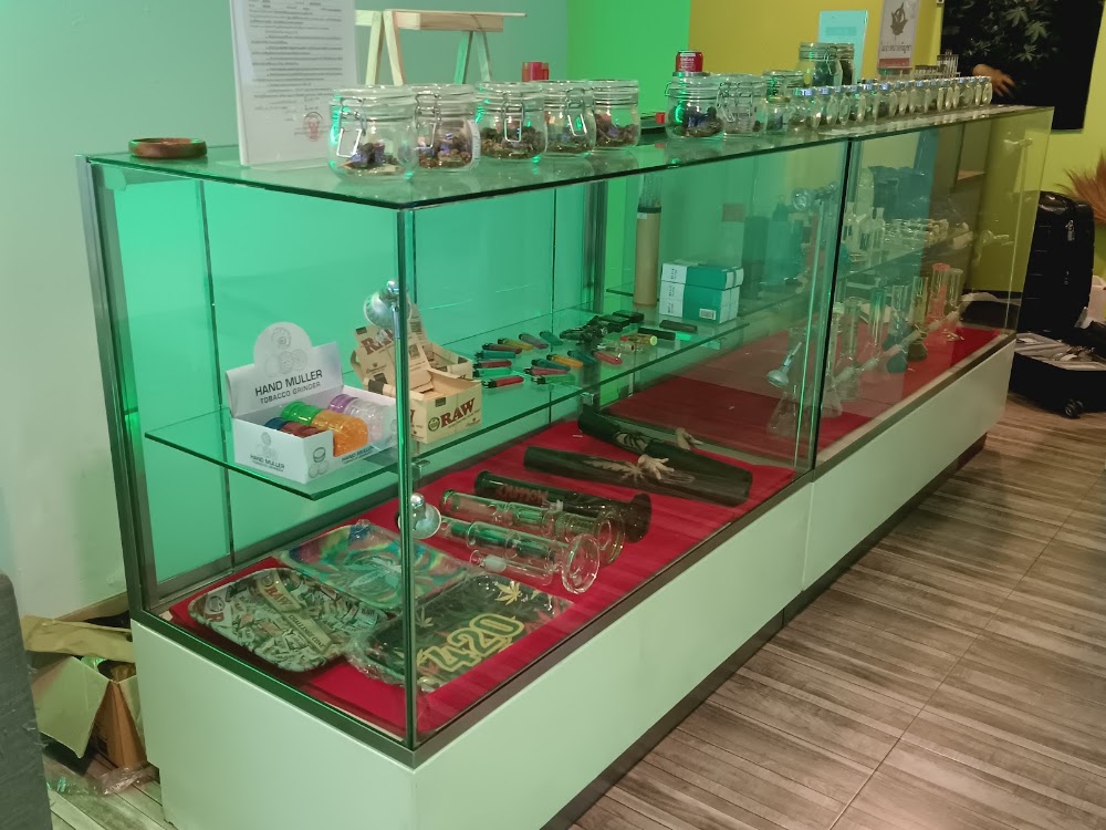 Terp Buddeez - Kratom & Cannabis (Weed Dispensary) - photo 4