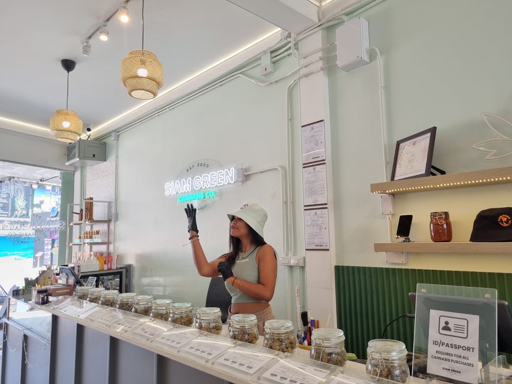 Siam Green Cannabis Co - Chaweng - photo 4