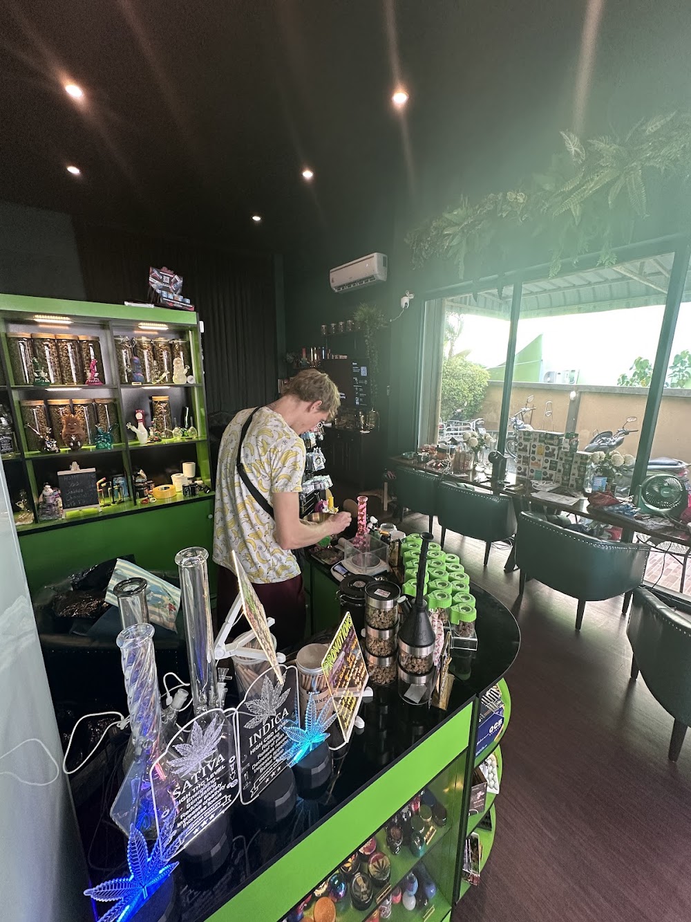 Kokokush Dispensary - photo 5