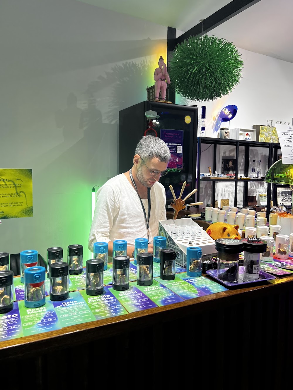 Plantasia — Cannabis Weed Shop - photo 4
