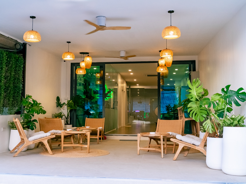 LaLaLand Cannabis & weed Shop - photo 2