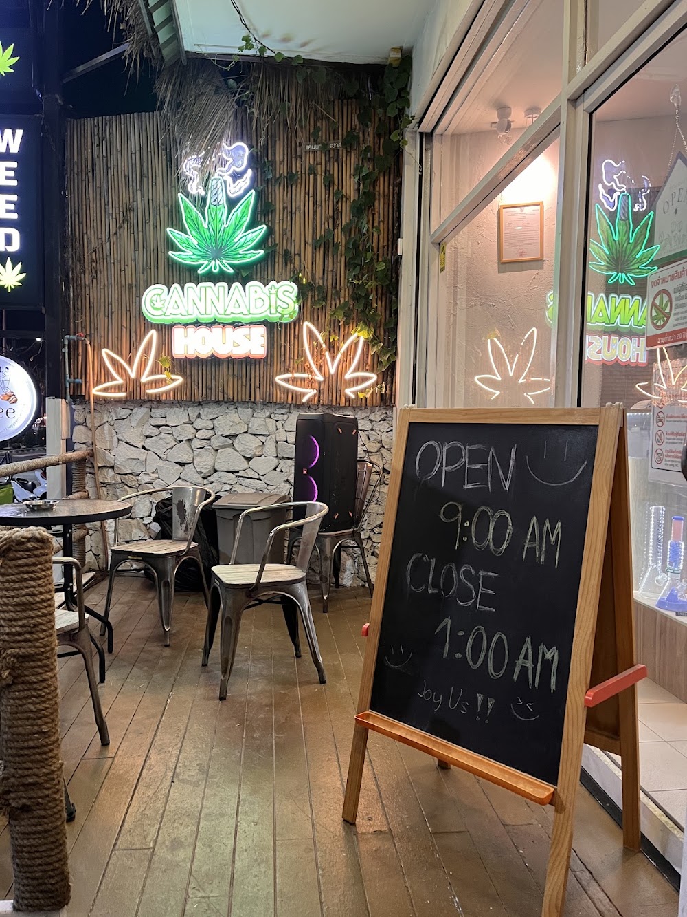 Cannabis House Pattaya by Slapz - photo 4