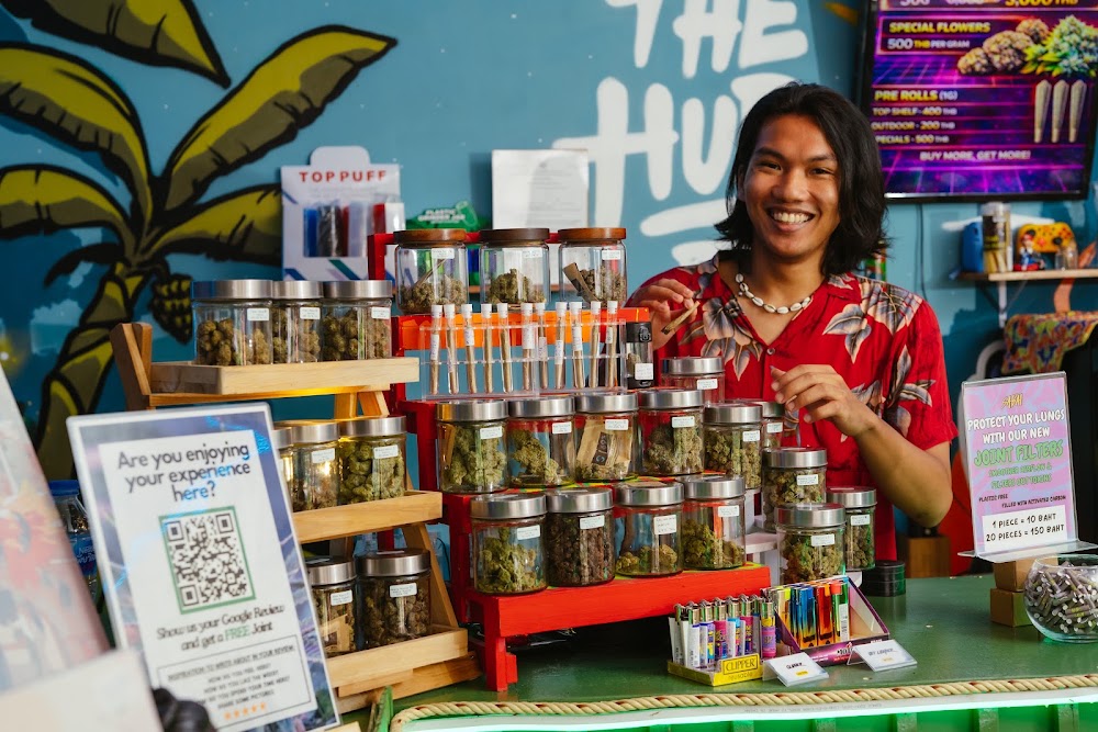 The Hub – Cannabis & Vegetarian Café Ao Nang - photo 3