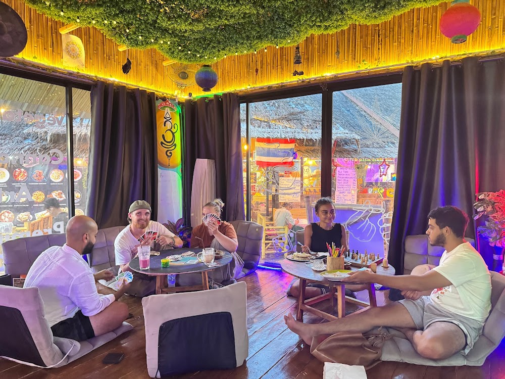 The Hub – Cannabis & Vegetarian Café Ao Nang - photo 4