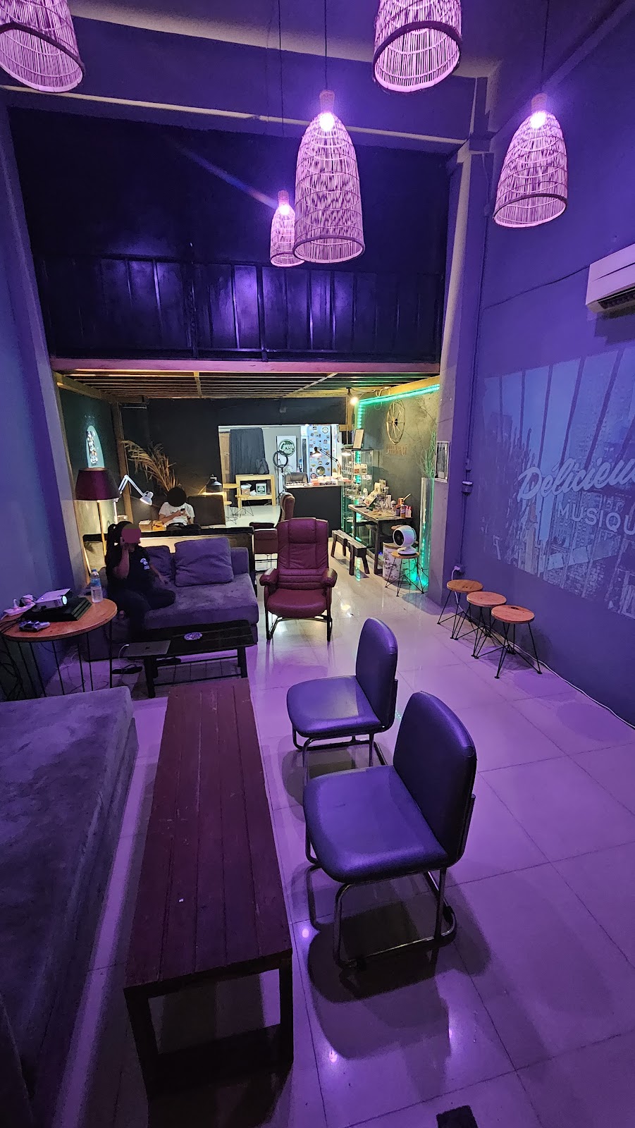 Green Space Weed Cannabis Social Club | Lounge | Rooftop - photo 3