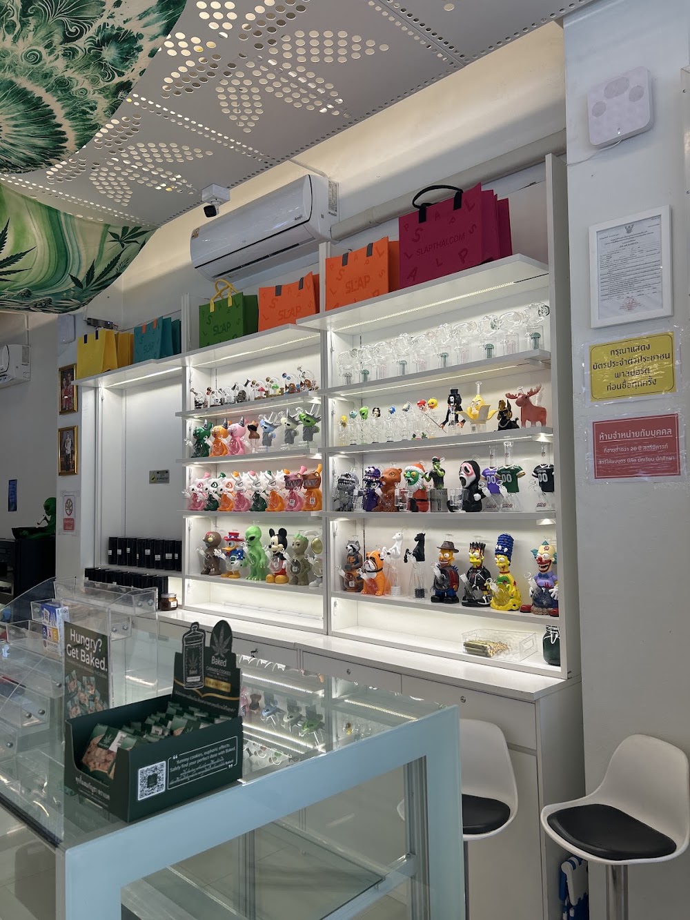 Slap (สแล๊บ) Jomtien - Cannabis/Weed/Ganja Dispensary - photo 4