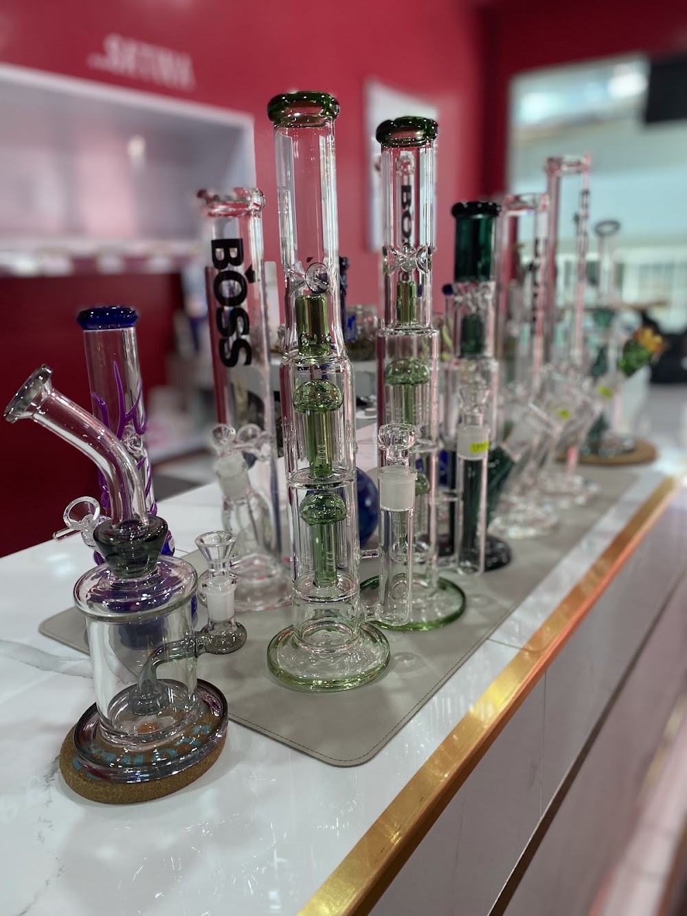 Up In Smoke Cannabis Weed Shop - photo 3